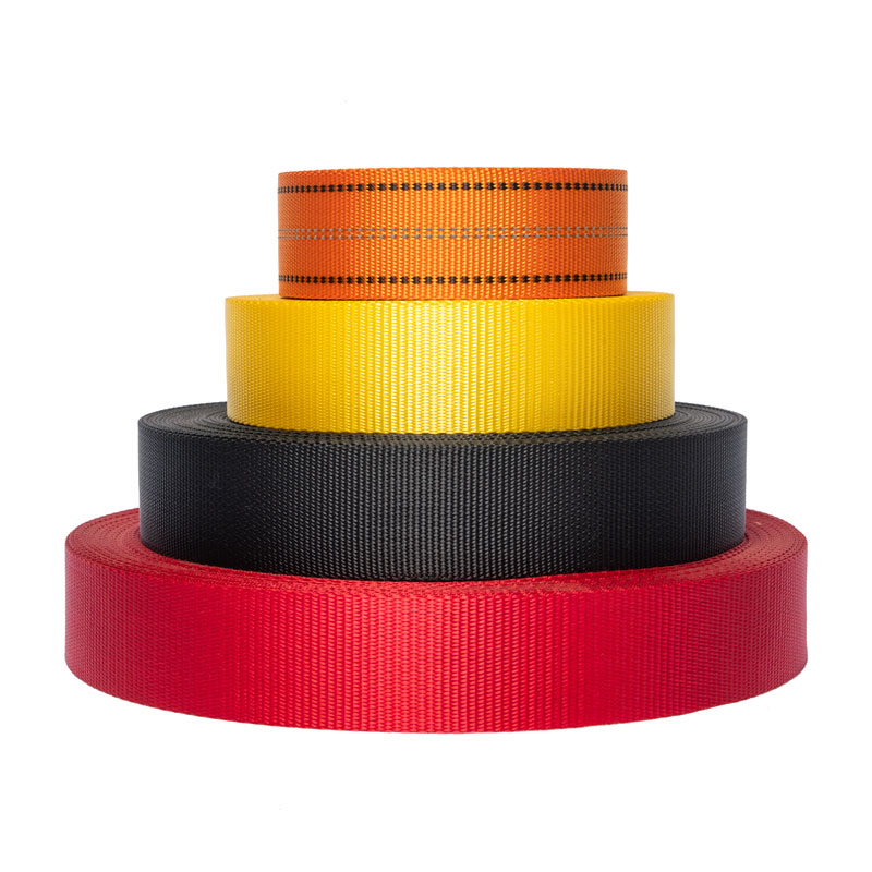 ມີຫຍັງກ່ຽວກັບການສະຫມັກທົ່ວໄປສໍາລັບ polyester ໃນການຫົດຫູ່?